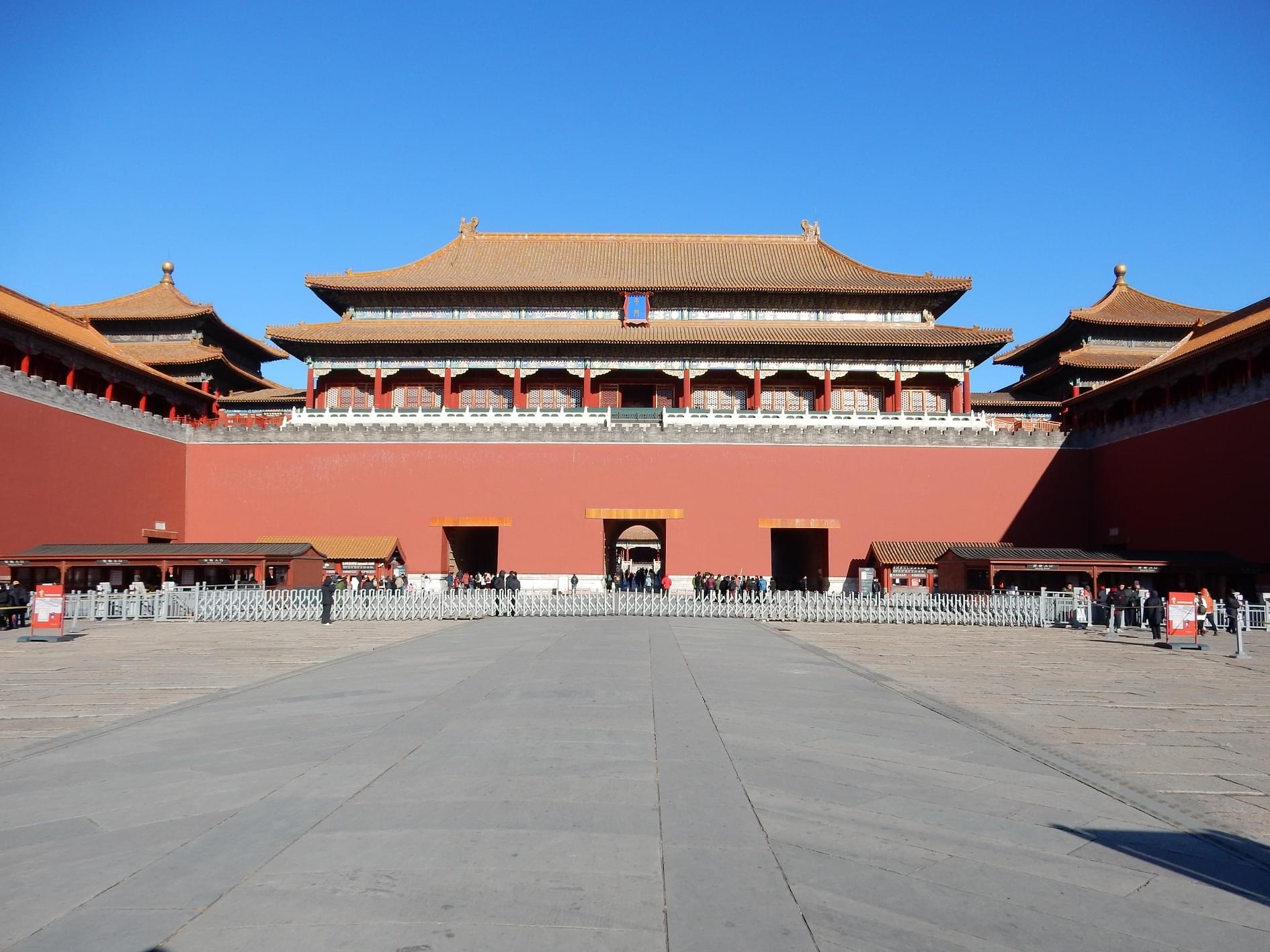 Beijing_Forbidden_City_Tiltott_Varos_Peking_bejarat_entrance