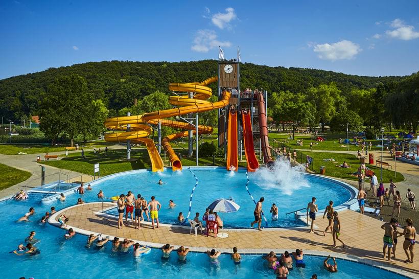 Orfűi Aquapark eladó csúszda
