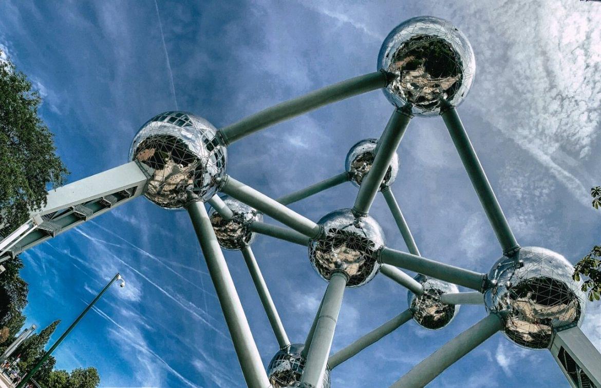 Ryanair Brüsszel EP képviselő parlament atomium