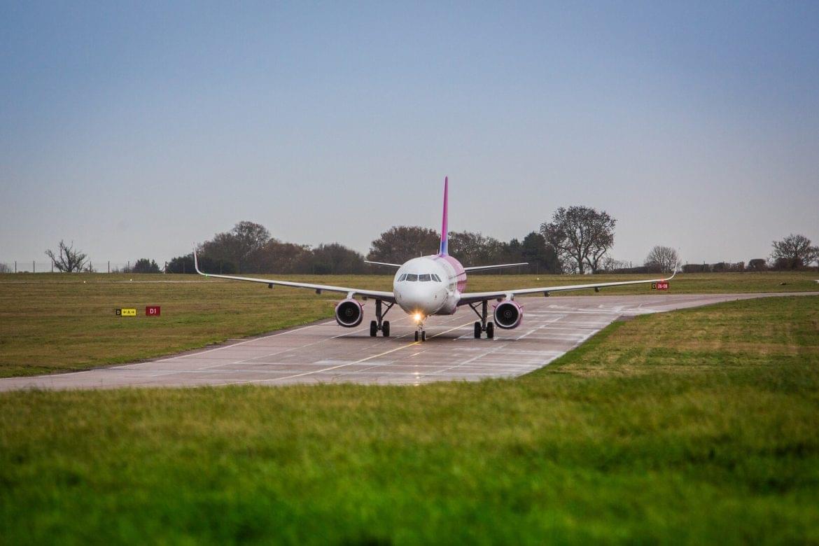 Wizz Air reptéri COVID teszt Debrecen érkezéskor