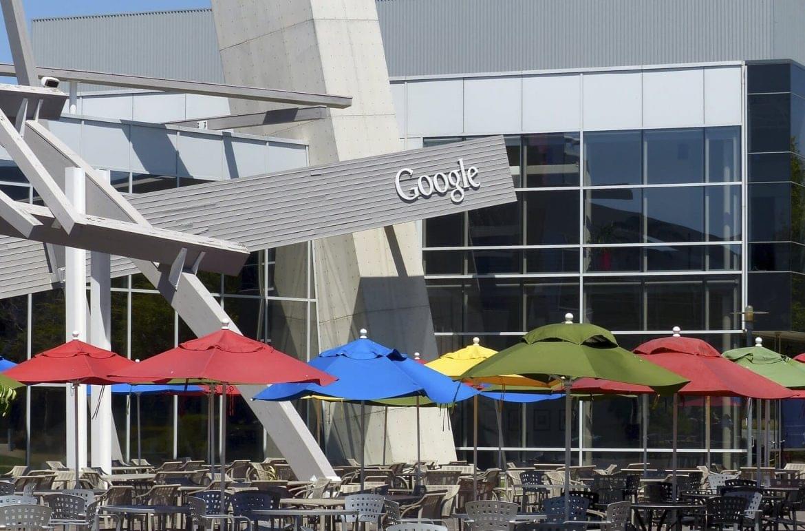 Google francia szállodaipar hotel értékelések csillagos értékelési rendszer büntetés