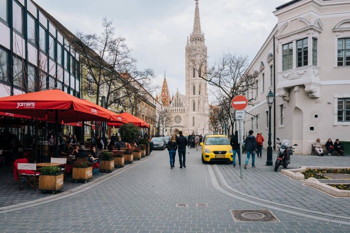 nyitási terv teraszok nyithatnak először húsvét után