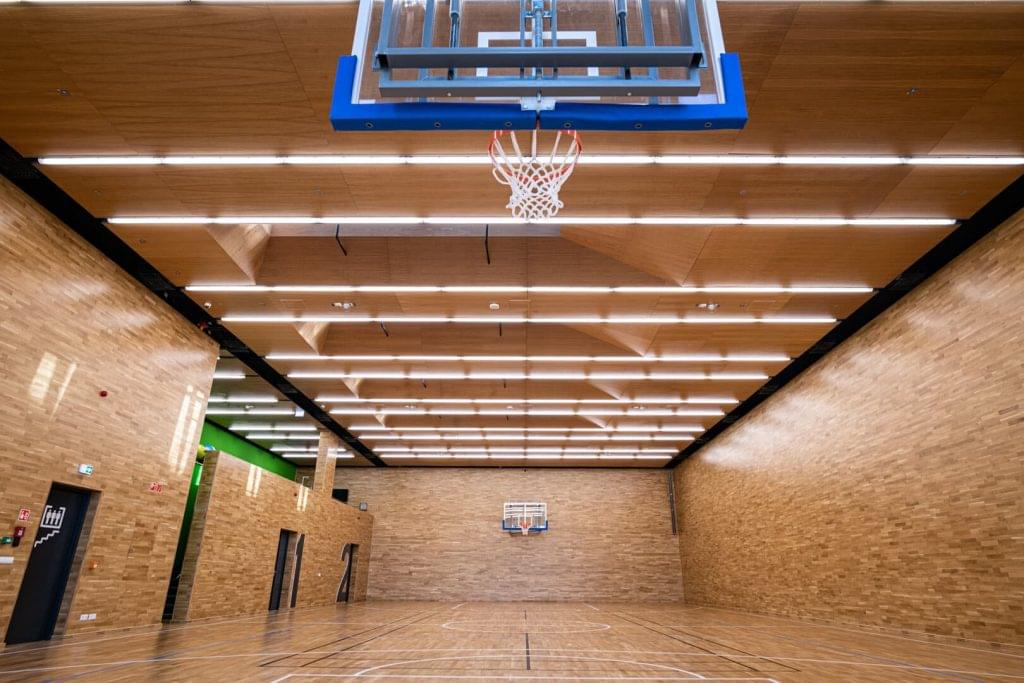 V30 Belvárosi Sportközpont kosárlabda