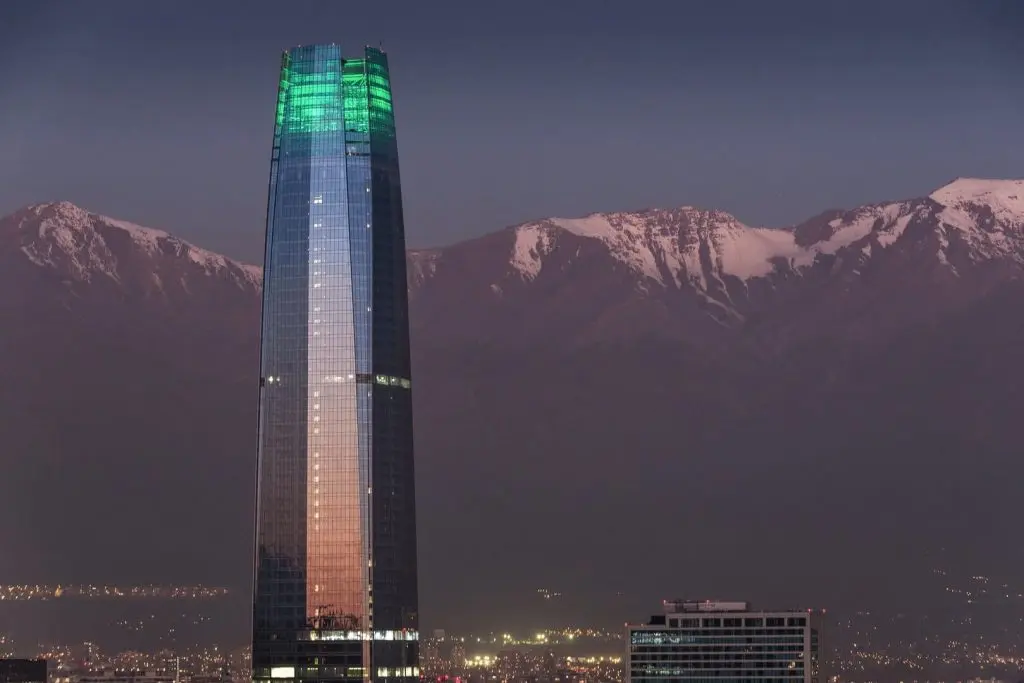 Santiago Chile beutazási korlátozások feltételek oltás teszt karantén