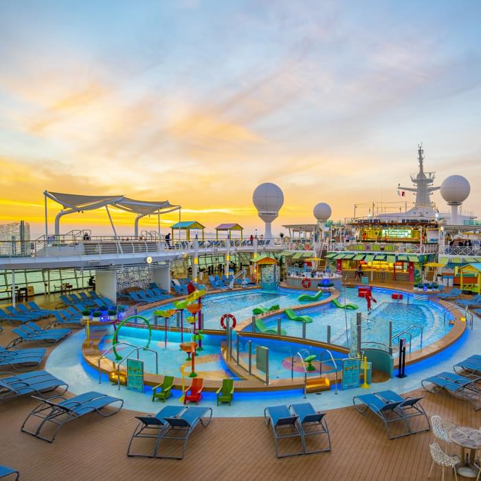 óceánjáró oltás Royal Carribean Celebrity Cruises