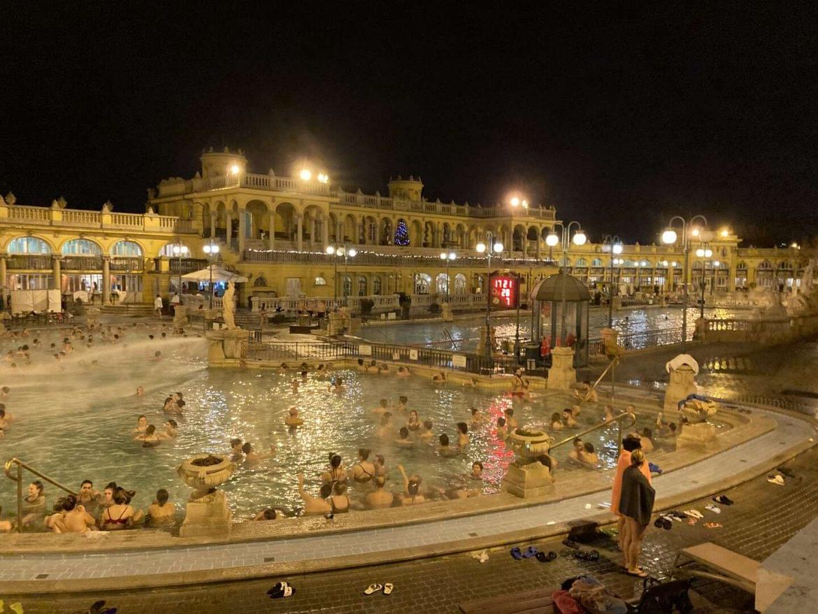 kedvezményes fürdőbelépő 3200 forint budapesti gyógyfürdők december
