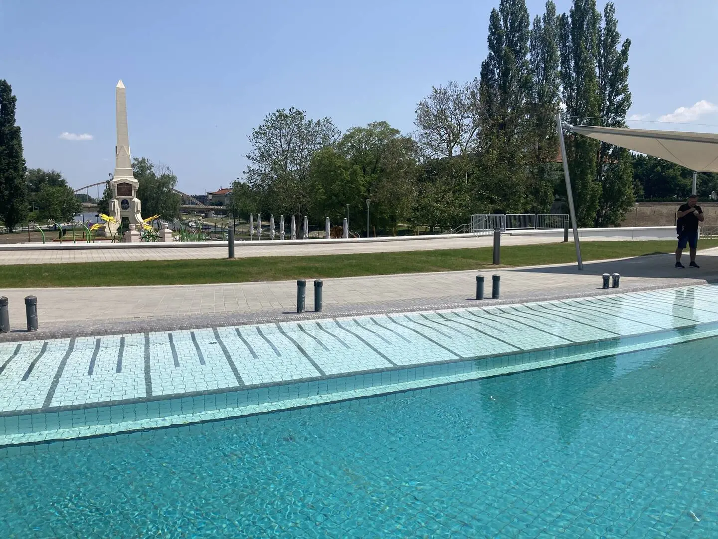 RQ vízi élménypark Győr Magyarország legmodernebb csúszdaparkja