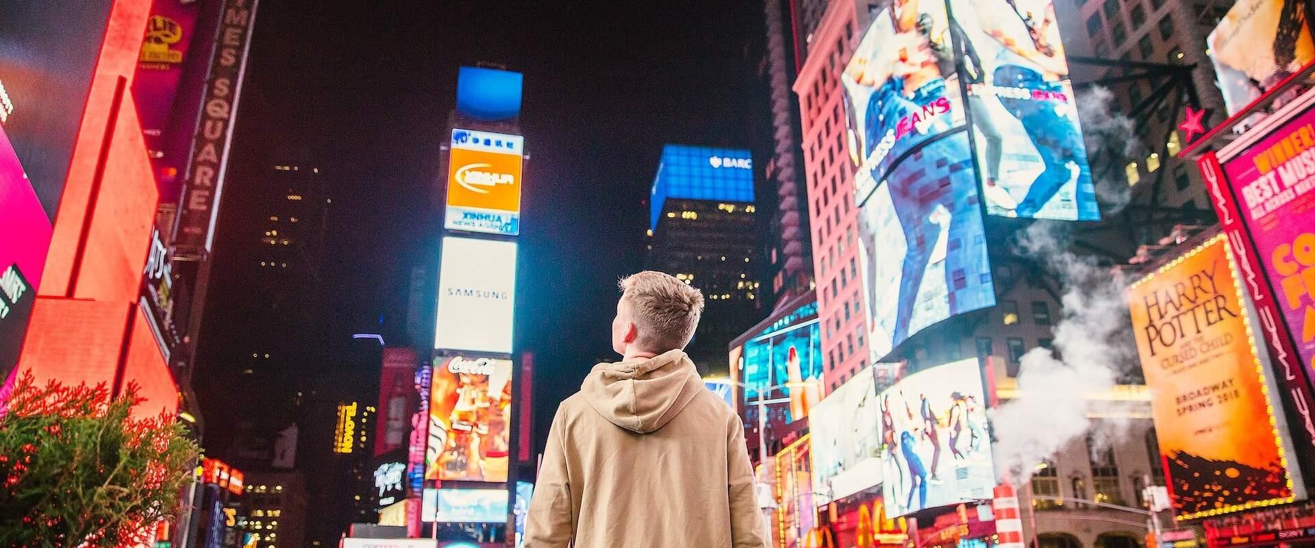 AirBnb tilalom New York rövid távú lakáskiadás törvény