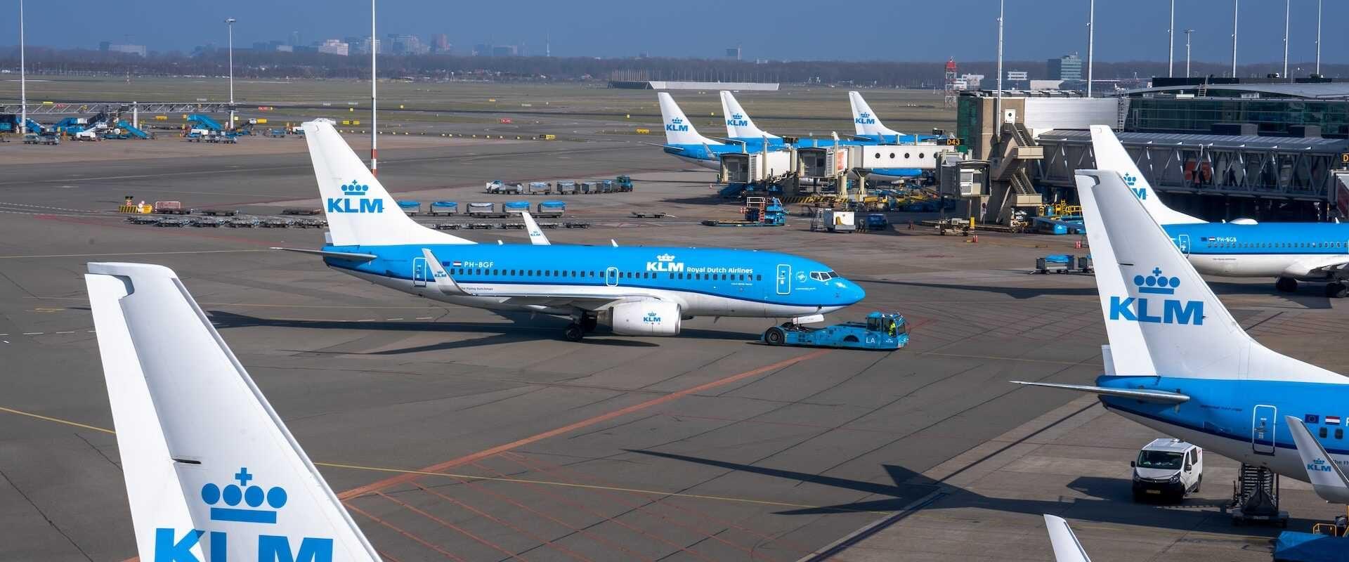 Amszterdam Schiphol repülőtér járatkorlátozás elhalasztása