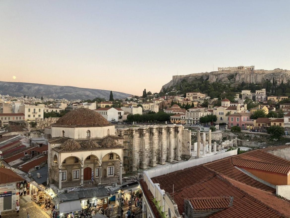 Görögország Athén ágyi poloska hoax csalás