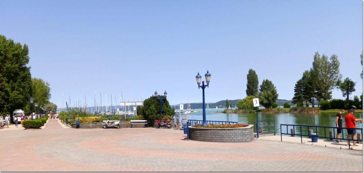 Balatonföldvár városközpont kikötő