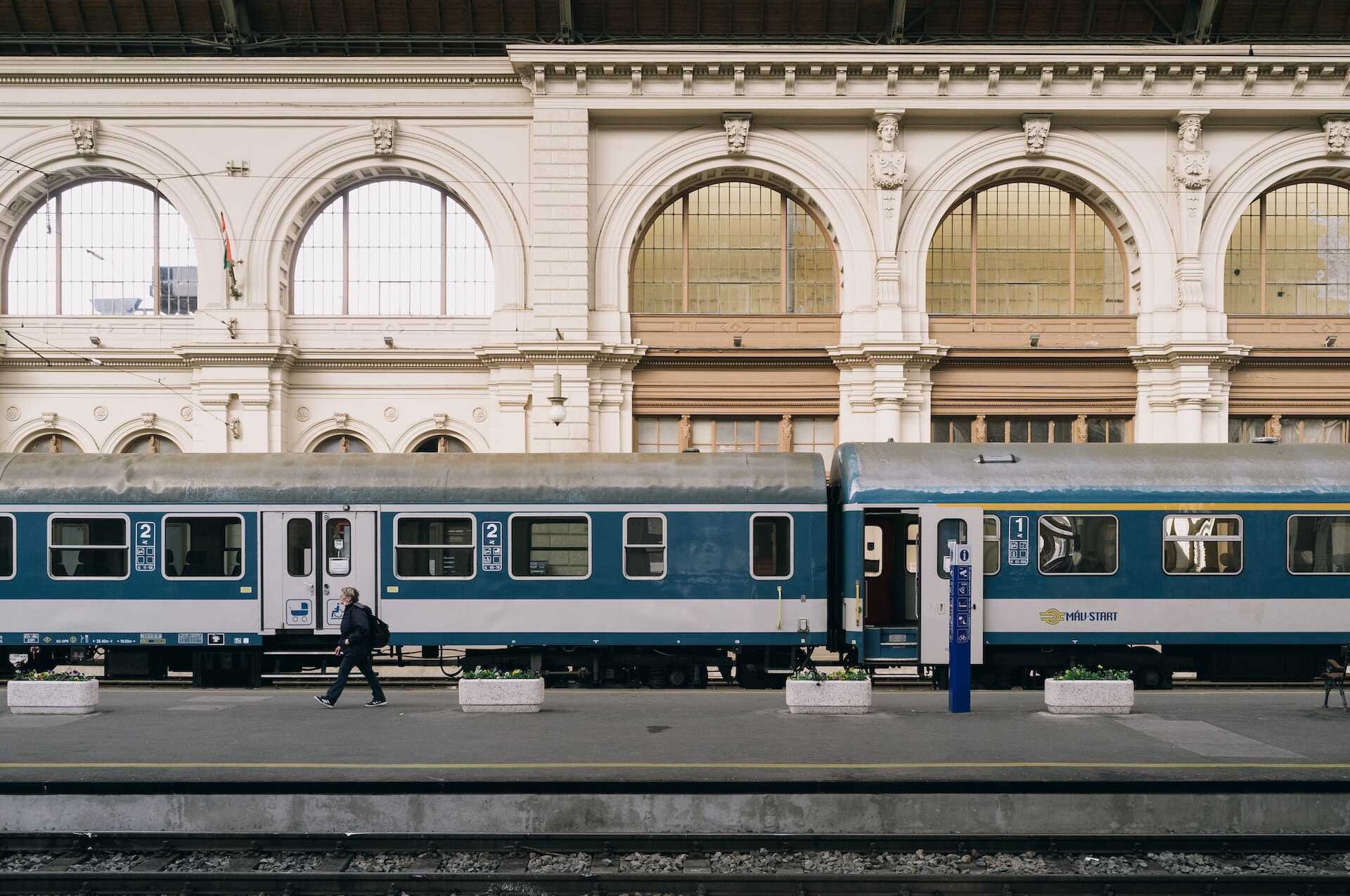 magyar igazolvány ingyenes utazás