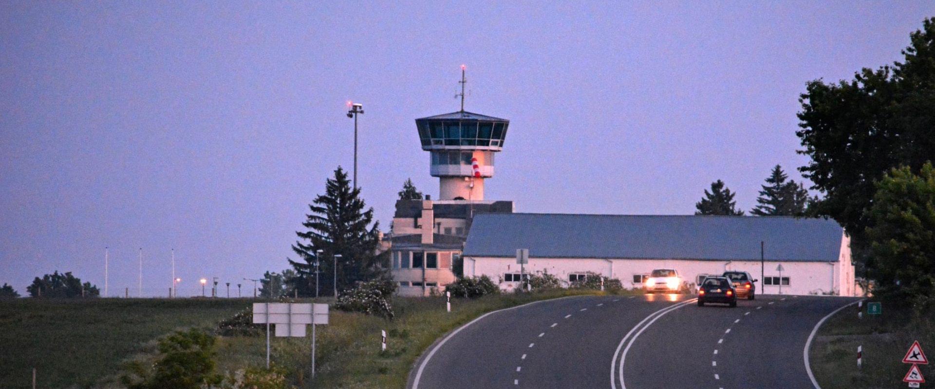 München Pécs Pogány repülőtér közvetlen járat