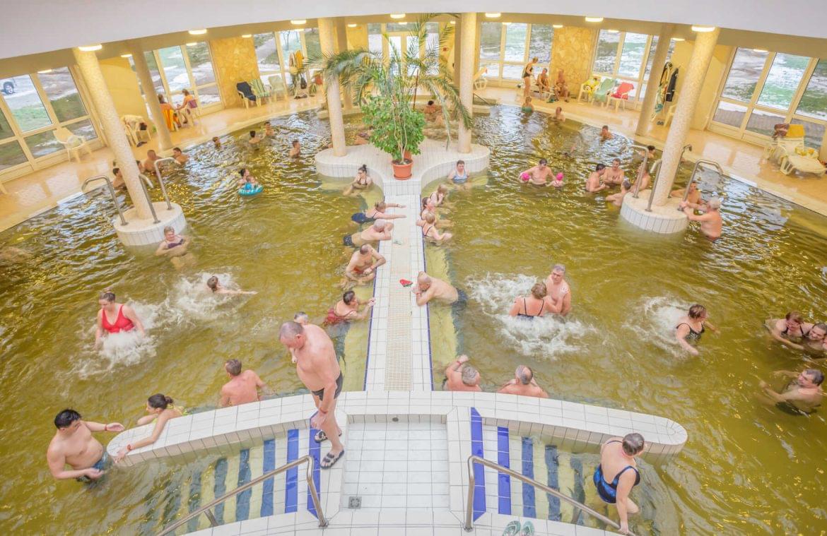 Hajdúböszörmény strand felújítás