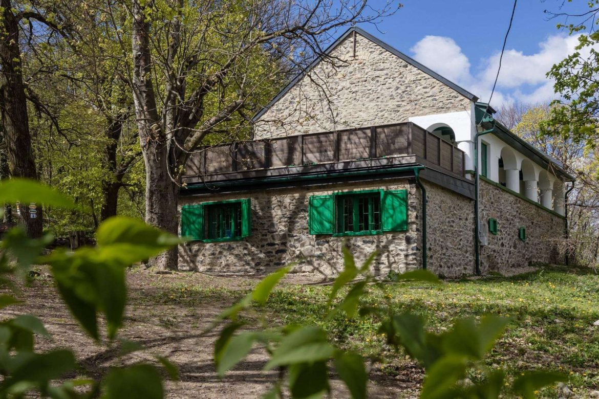 Kaán Károly kulcsosház Kisapáti Badacsony