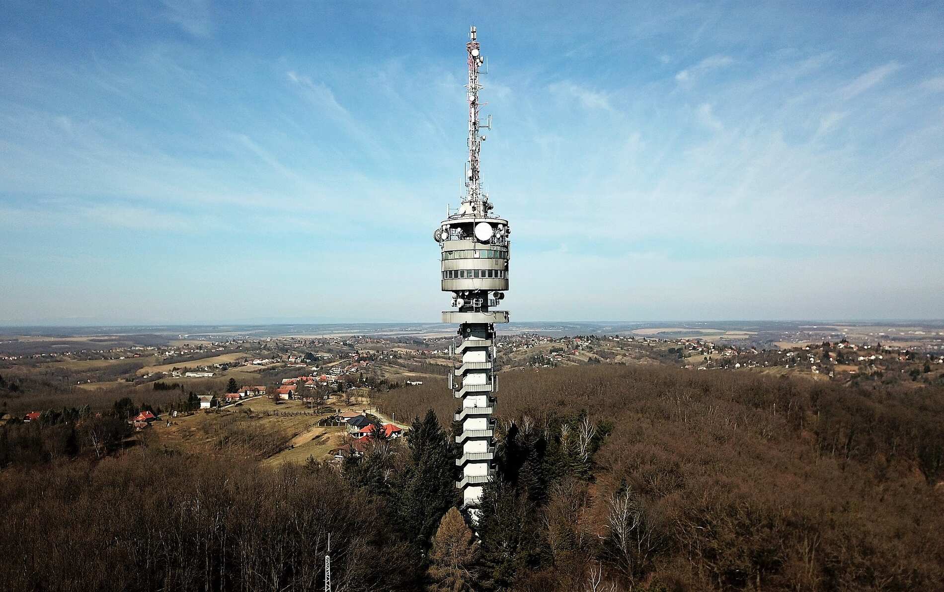 Kívül-belül megújult a zalaegerszegi TV-torony
