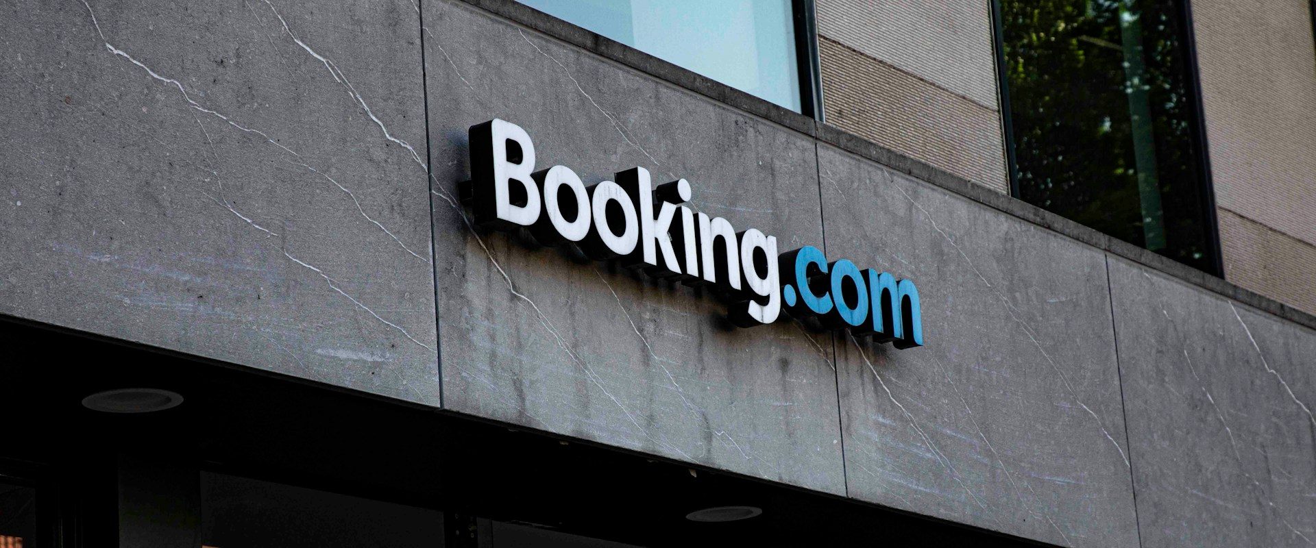 Booking.com túlfizetés nem fizet devizanem