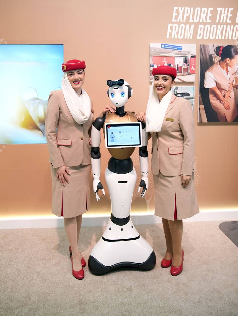 Emirates virtuálisvalóság-túra jeltolmács robotok