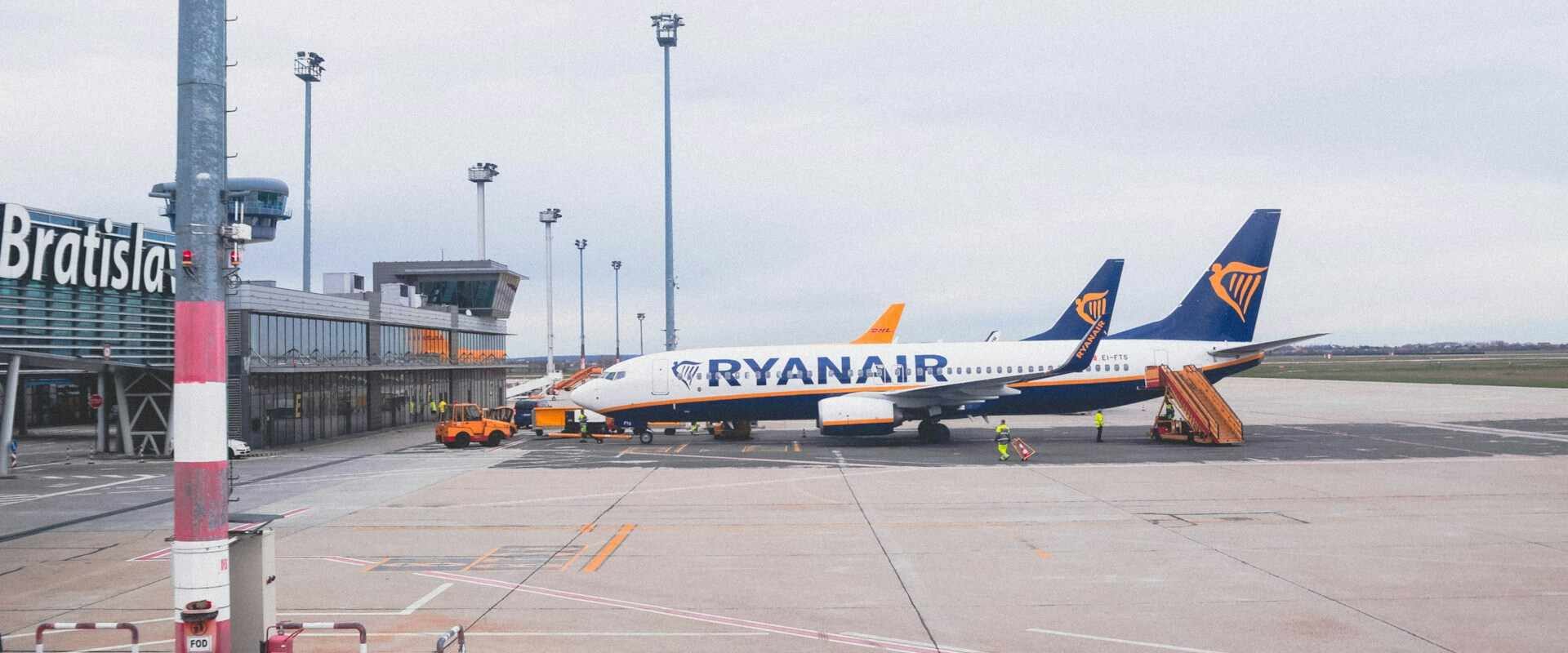 pozsonyi repülőtér utasforgalom