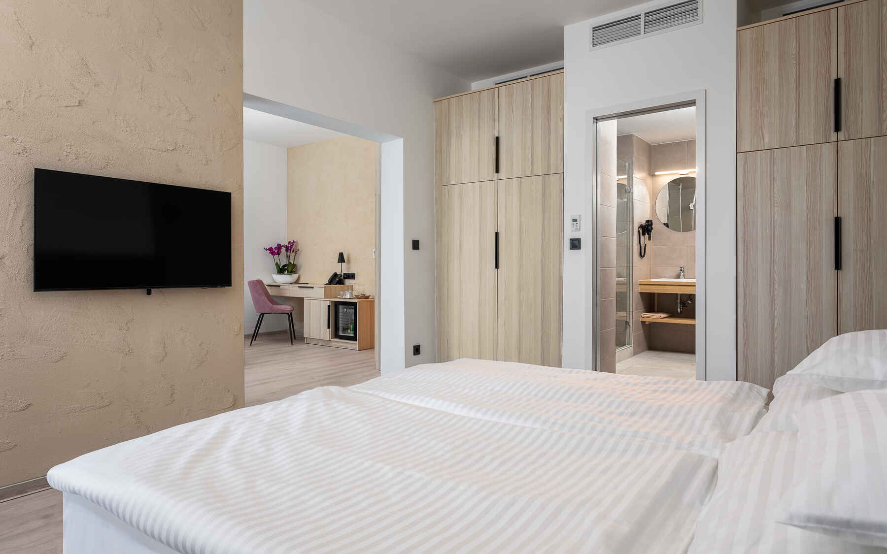 hunguest hotel flóra eger fotók