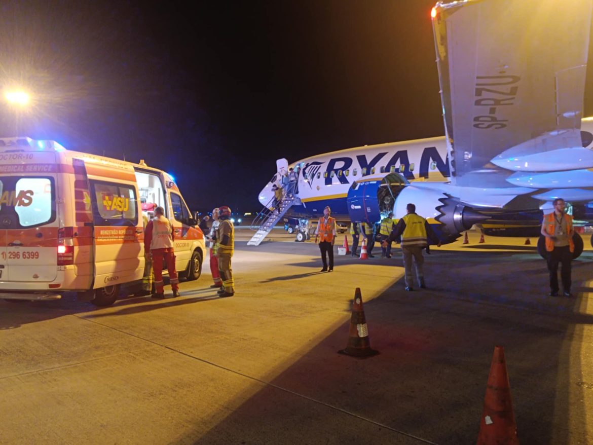 meghibásodott hajtómű Ryanair Budapest Szófia járat exkluzív beszámoló