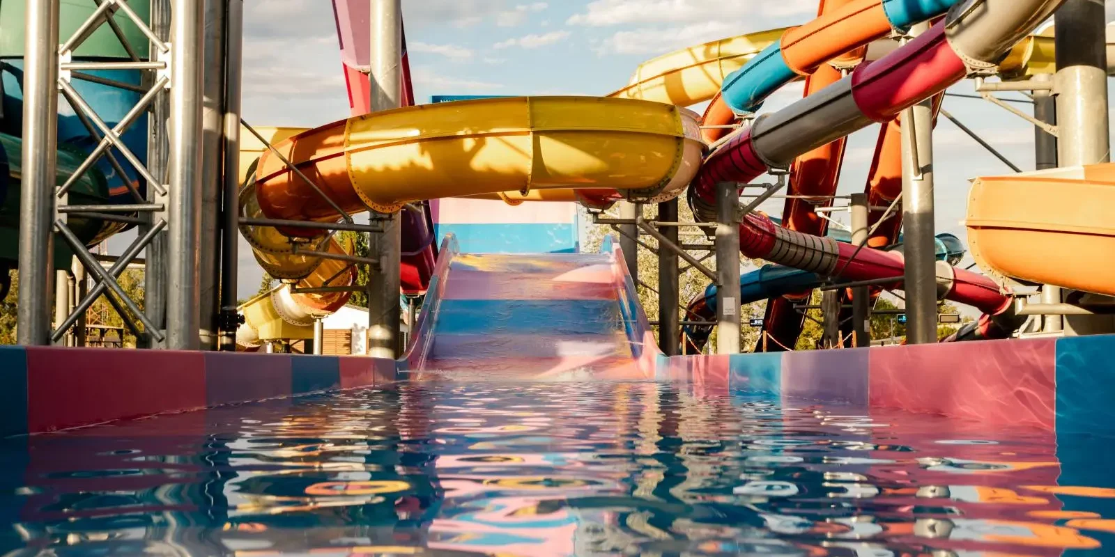 aquacinema kisvárda strandfürdő fejlesztés pályázat