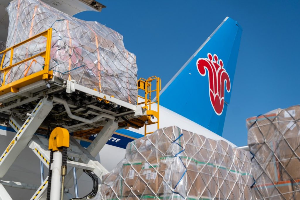 Megvan a TOP3 legnépszerűbb úti cél Budapestről, elképesztő utasforgalom Ferihegyen