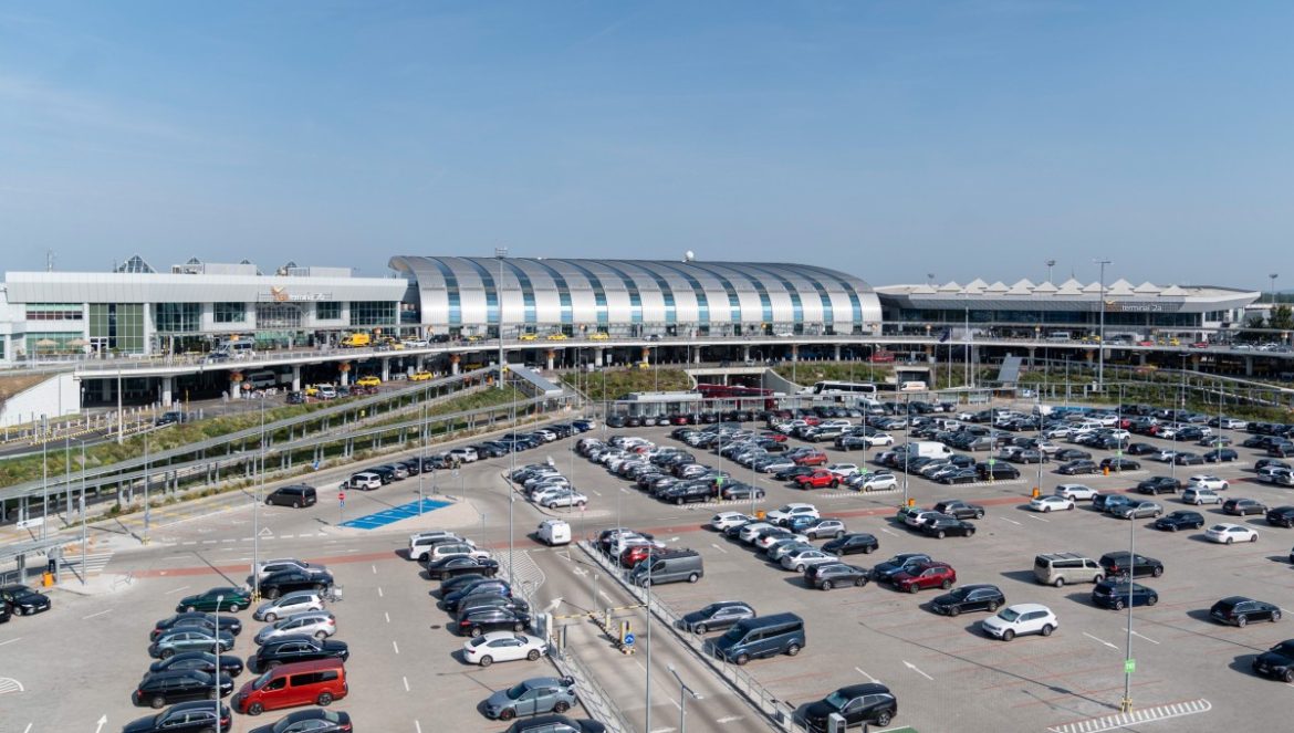 Budapest Airport utasforgalom 2025 október