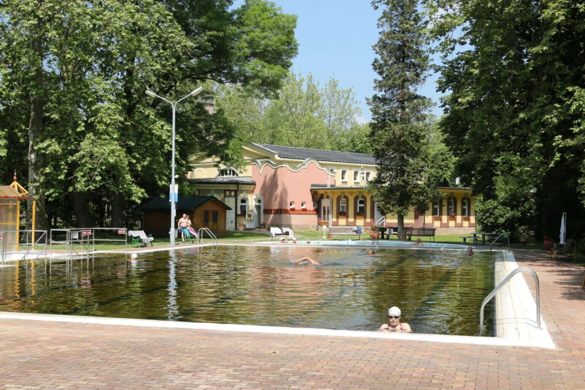 Nagyatádi strandfürdő fejlesztés Rinya völgy