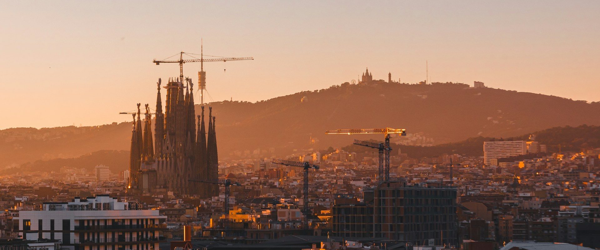 Sagrada família Jézus torony elkészüt