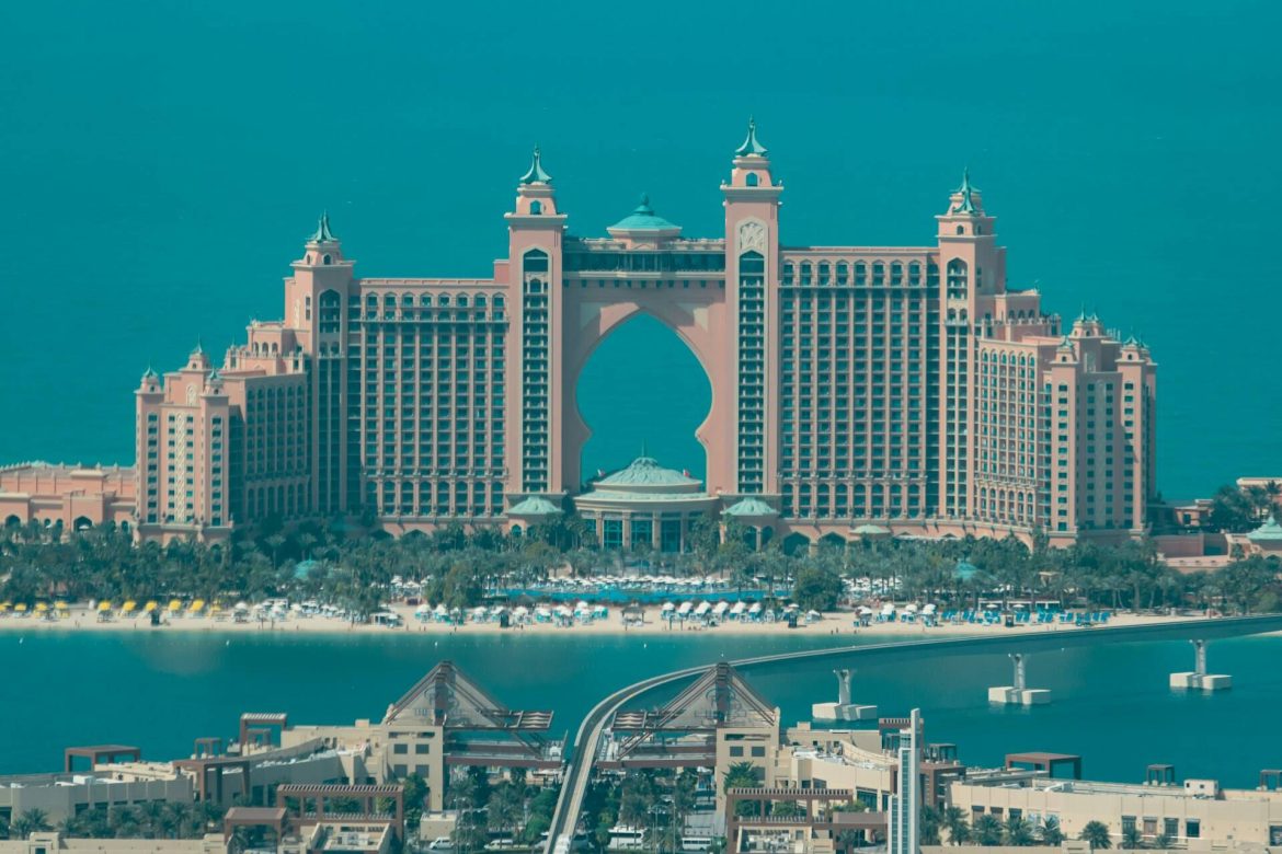 the palm jumeirah irán izrael háború dubaj
