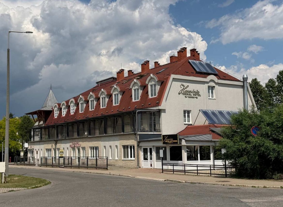 Sárvári Gyógyfürdő kft Harmónia Thermal hotelt megvásárolta