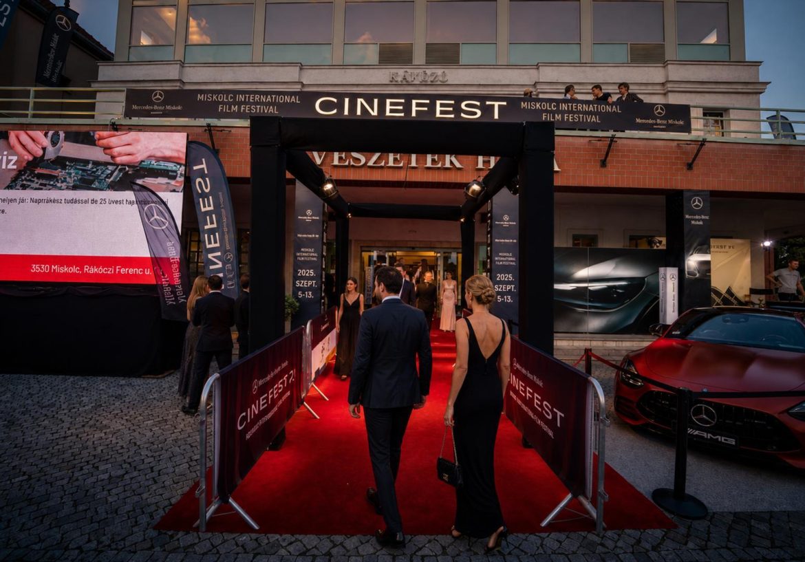 Cinefest premier vetítés vörösszőnyeg élmény